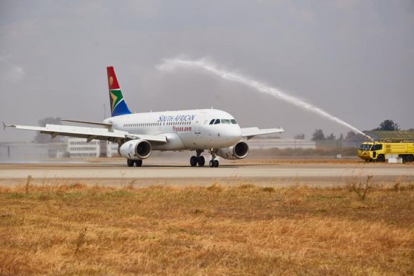 South African Airways fly’s to Zambia.
